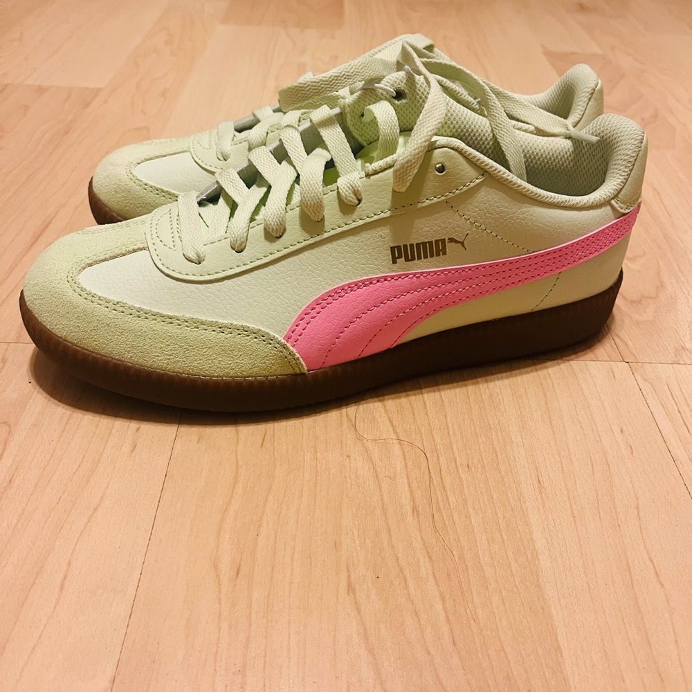 Puma Palermo Leather Pastel Neon Green Sneakers with Pink Stripes